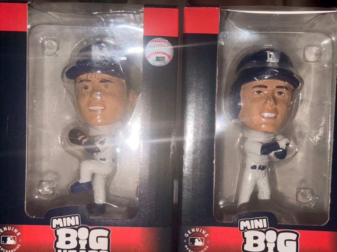 ロサンゼルス・ドジャース 大谷翔平選手のMINI BIG HEADS 2体セット