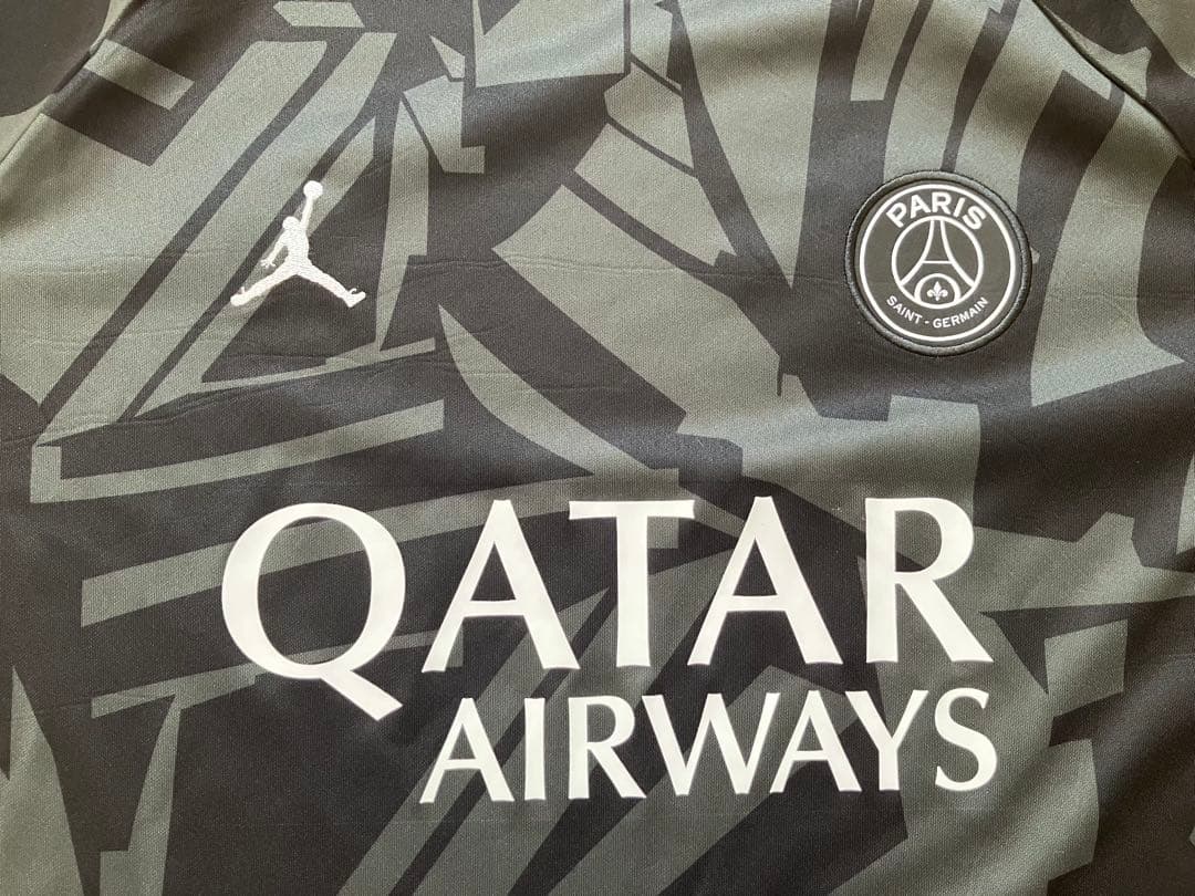 正規品 PSG プレマッチトップ Lサイズ JAPANツアー2022年 希少 - メルカリ