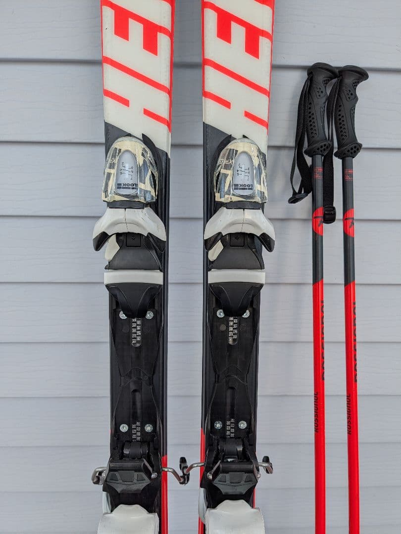節約 150☆ROSSIGNOL HERO JUNIOR スキー板とポールセット