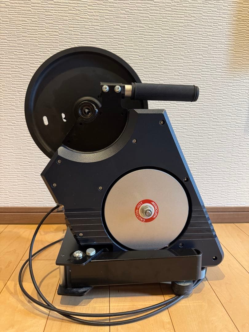 ミノウラMD640 MagTurbo 固定ローラー 調整ダイヤル付き - メルカリ