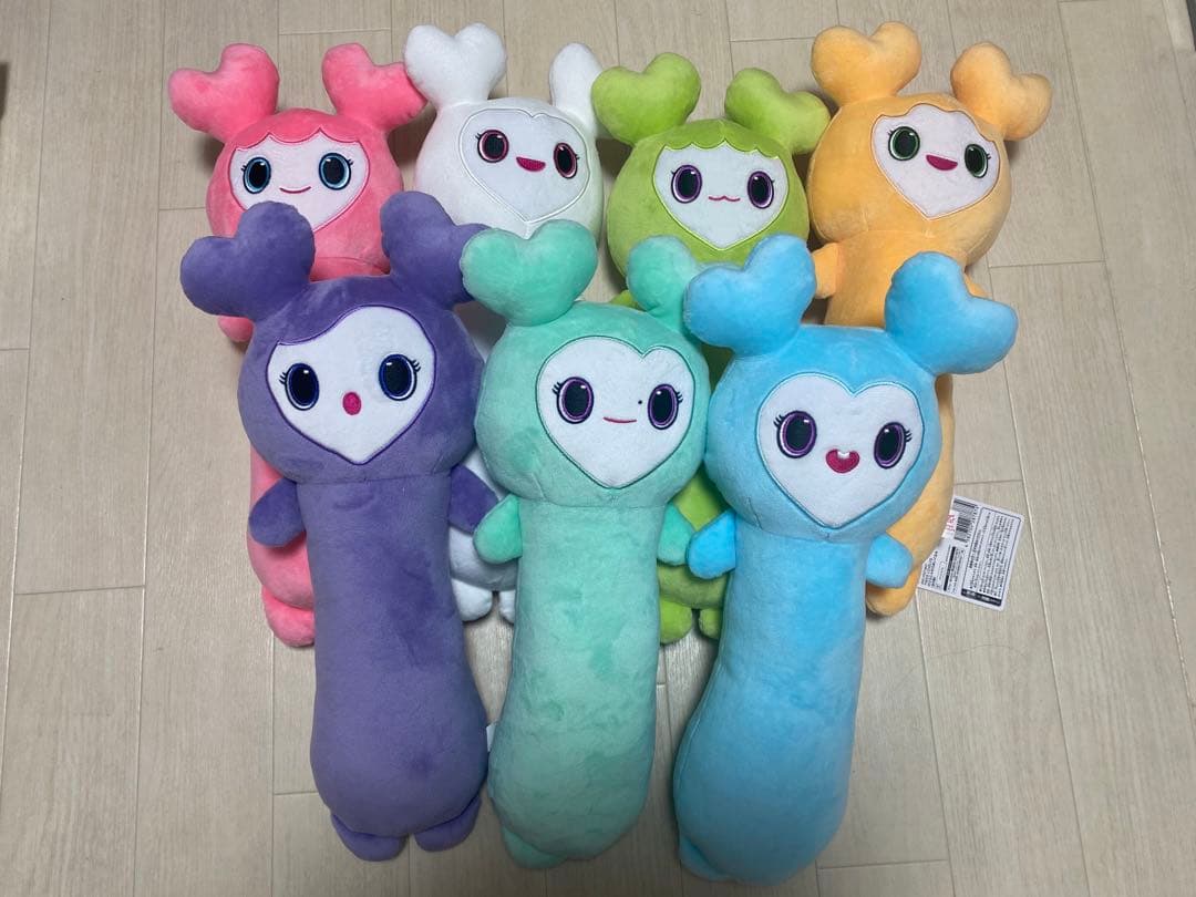 TWICE LOVELYS のびふにゃ GiGO限定 BIGぬいぐるみ 7点 - メルカリ