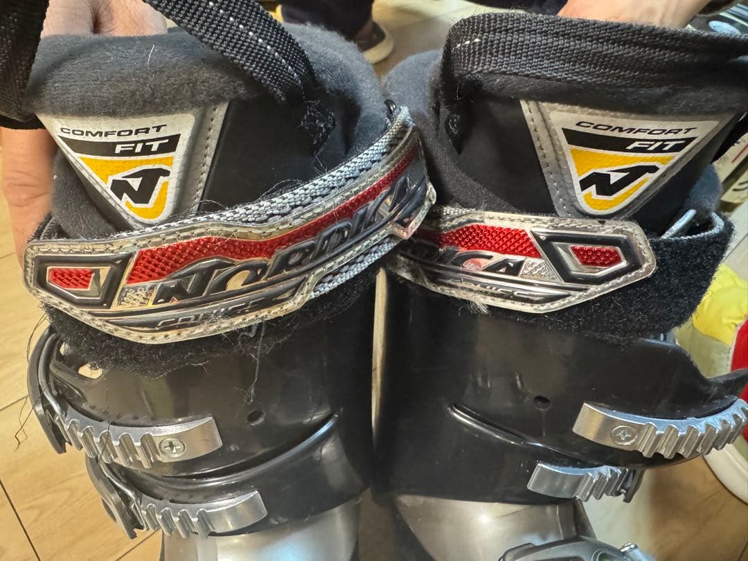 ノルディカ　ノルディカ　スキーブーツ　25cm〜26.5cm