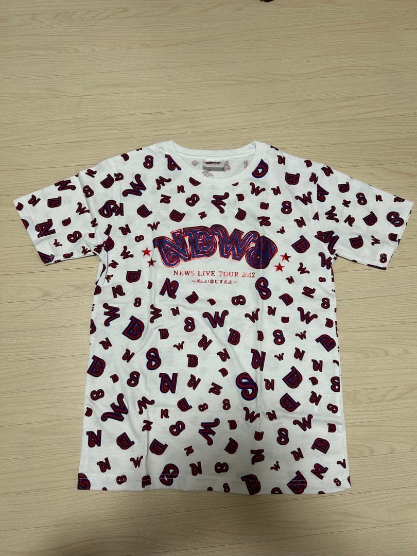 【くろ】日本史史料集、NEWSTシャツ、ベリエちゃんリュック