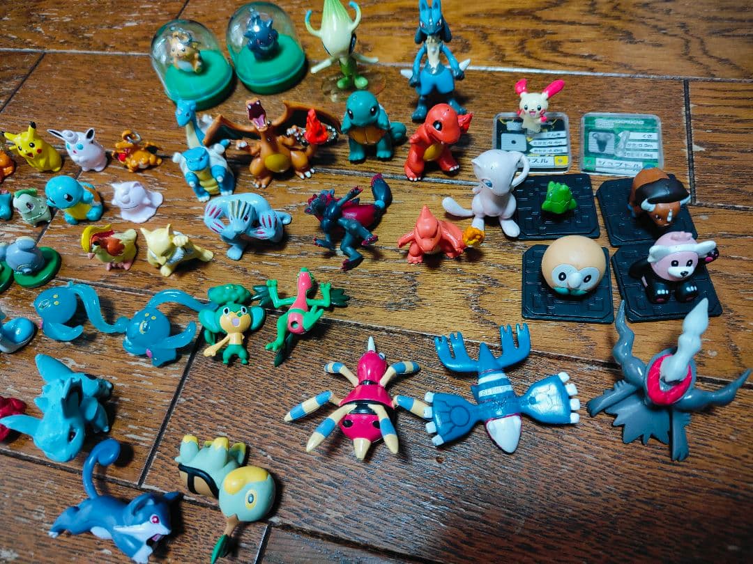 ポケモン ポケットモンスター フィギュア ミニフィギュア メダル コレクション