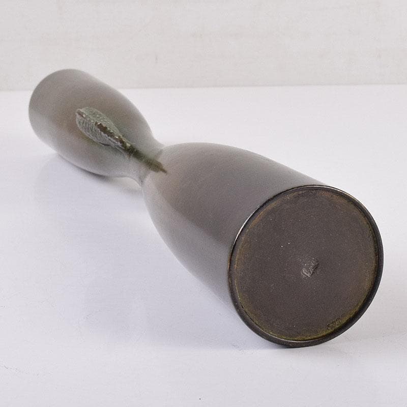 唐銅風炉師 黒瀬宗康作 唐銅 鯉耳花入 共箱 V R8967 - メルカリ