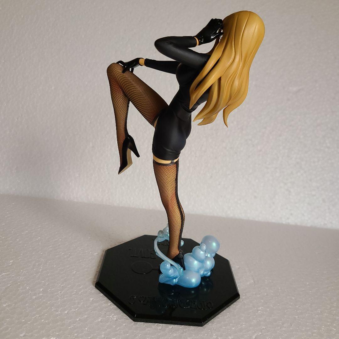 ONE PIECE　ワンピースカリファフィギアPOP