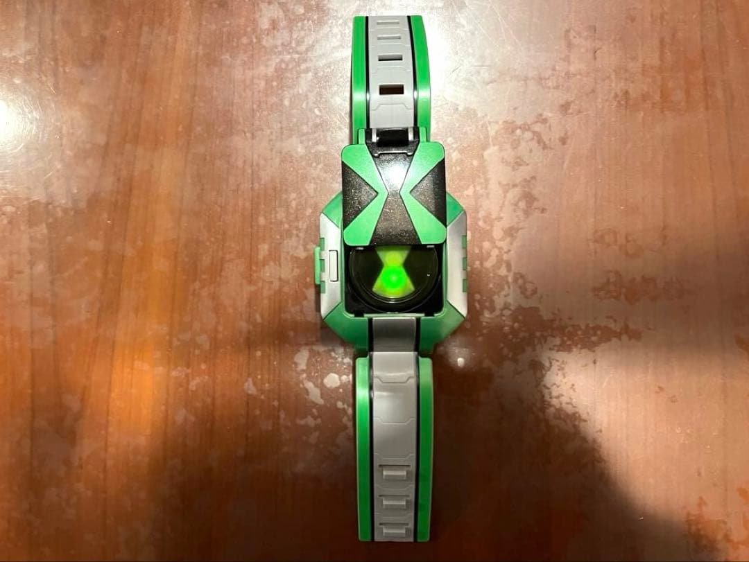 ベン10　ben10　オムニバース　オムニトリックス