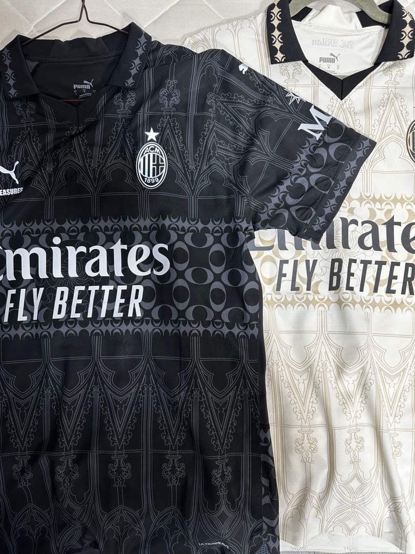 【正規品】AC Milan ジルー　オーセンティックユニフォーム　箱付き 2026年最新】ジルー ユニフォームの人気アイテム - メルカリ