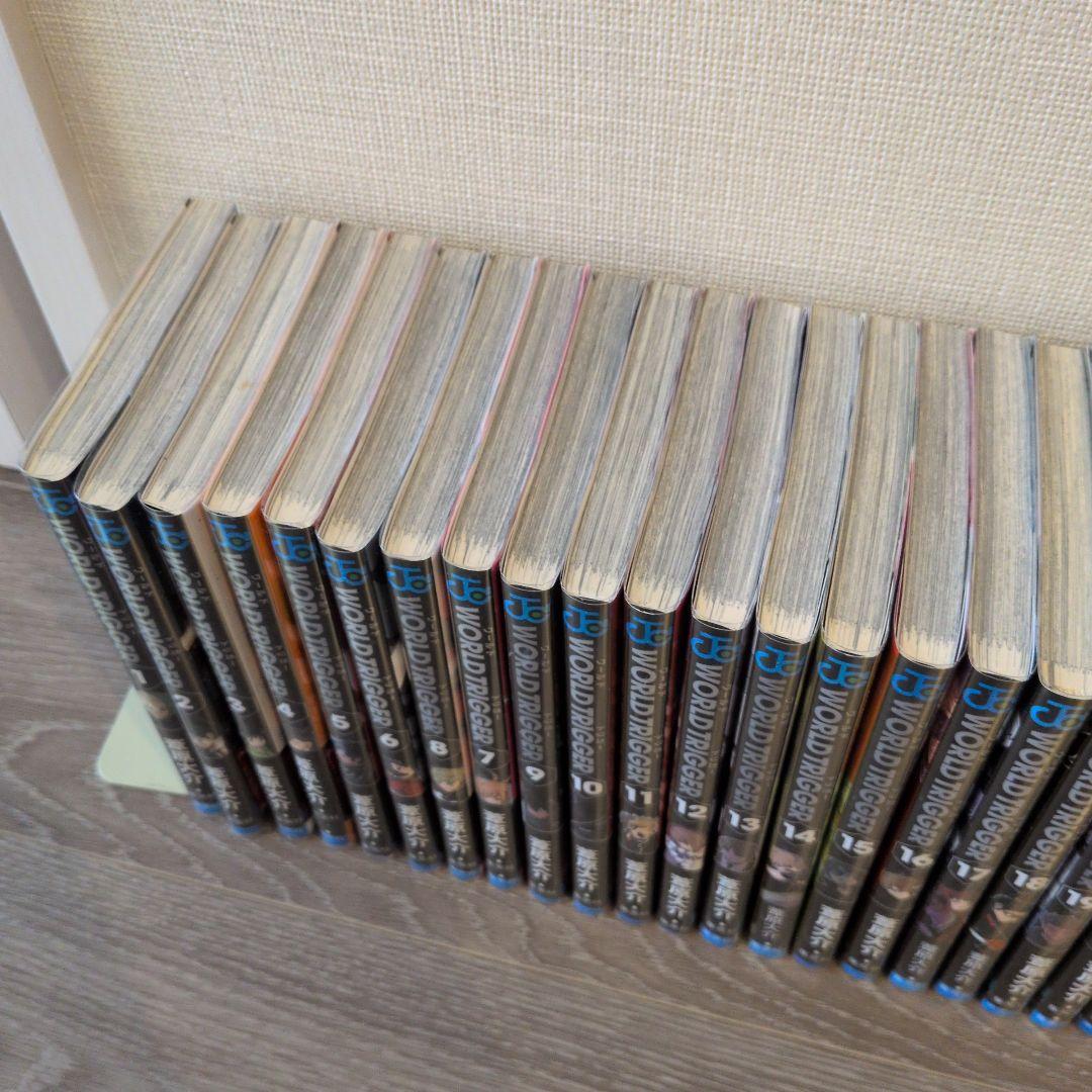 ワールドトリガー 全29巻セット＋オフィシャルデータ 美品 創刊全巻