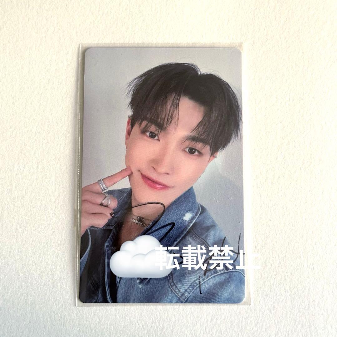 ATEEZ ホンジュン トレカ 直筆サイン ATEEZ ホンジュン アジアツアー限定グッズトレカ サイン入り - メルカリ