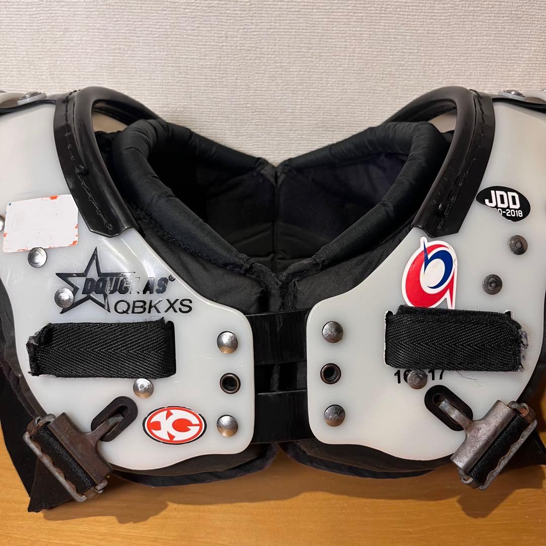 値下げ対応可能【美品】DOUGLAS QBK XS ショルダーパッド ホワイト