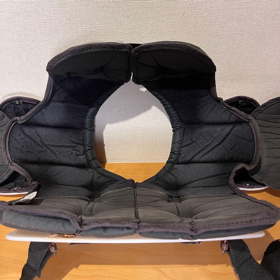 値下げ対応可能【美品】DOUGLAS QBK XS ショルダーパッド ホワイト