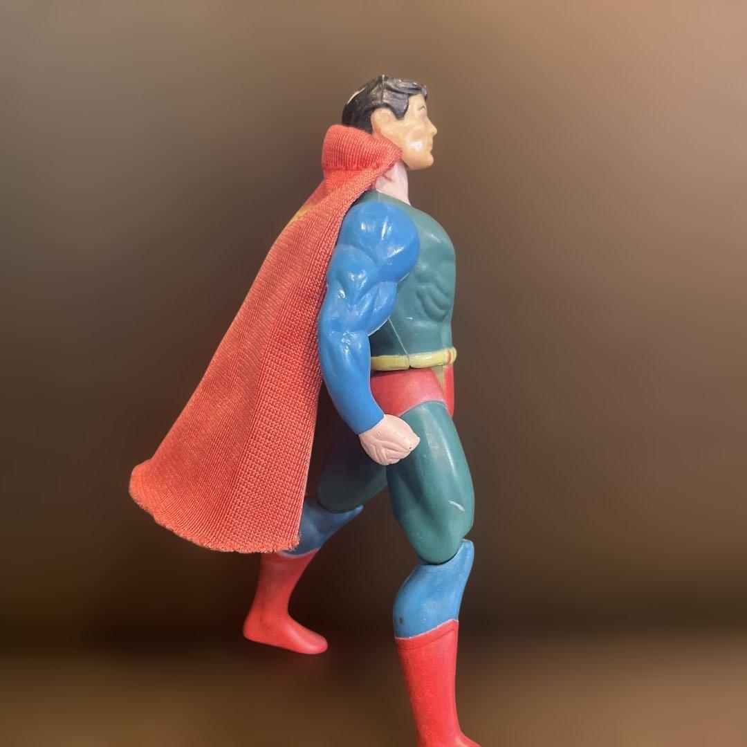 1984年ビンテージスーパーマン フィギュア 約15cm 赤ケープ