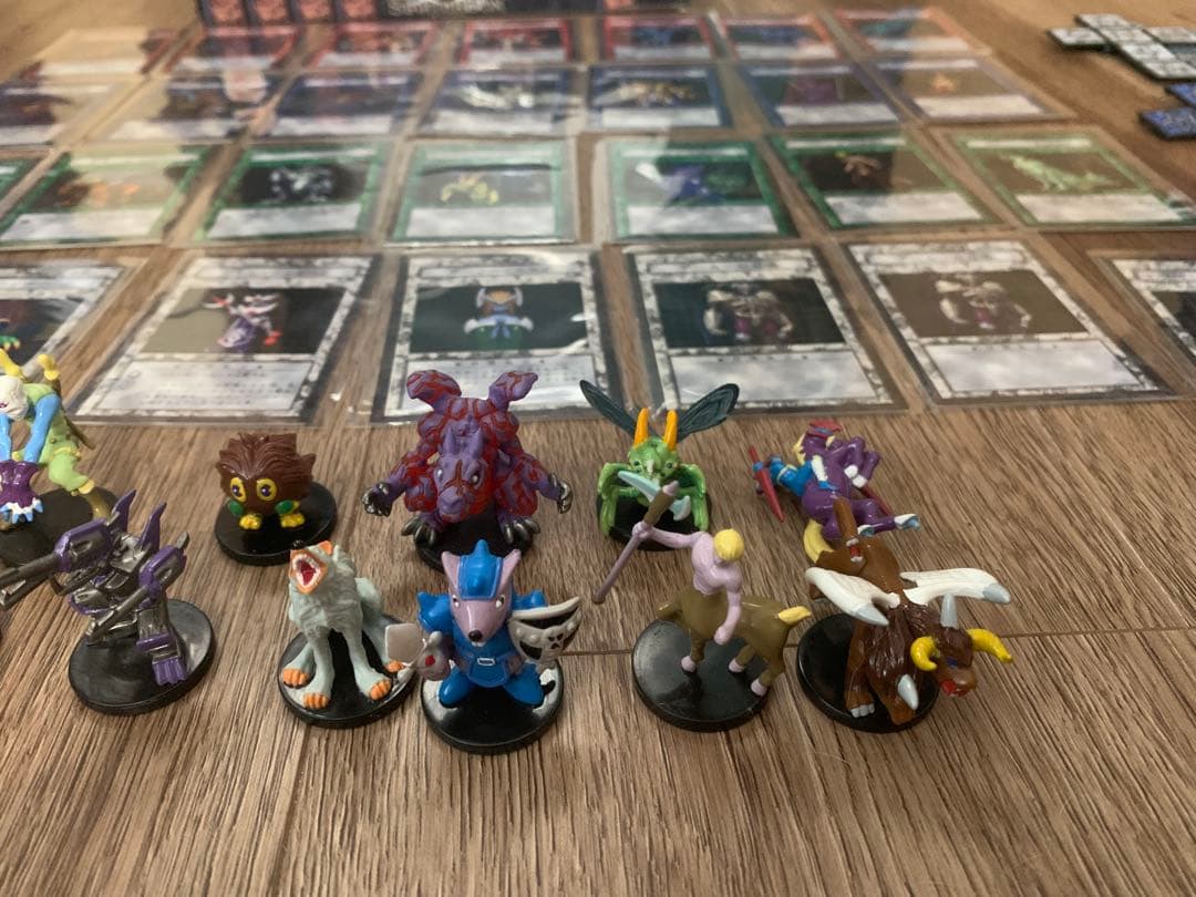 遊戯王　ダンジョンダイスモンスターズ　スターター含むフィギュア&カードまとめ売り