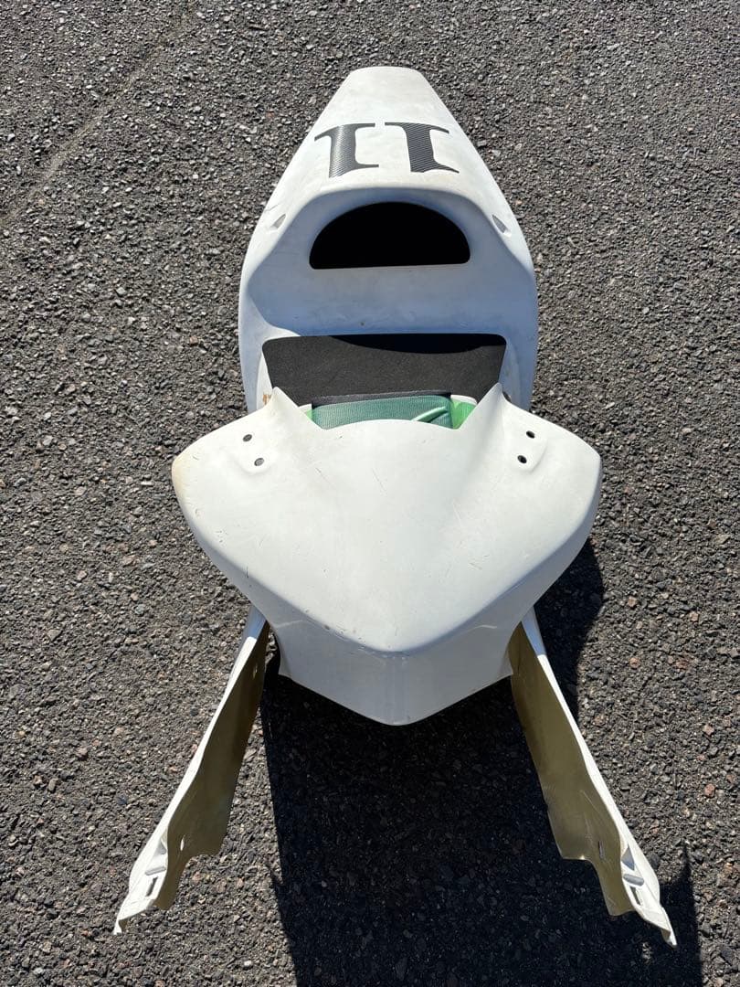 CBR250R シングルシート/ゼッケンカウル A-TECH（エーテック） ゼッケンプレート 素材：FRP／白 CBR250R (2011