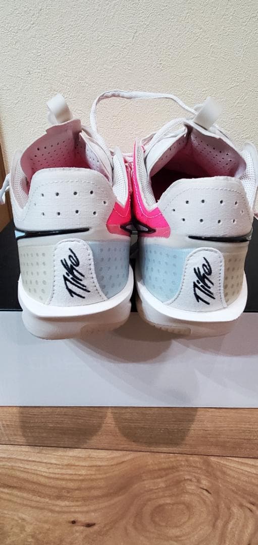 ナイキ GT カット 3 Phantom バスケットシューズ ピンク ホワイト