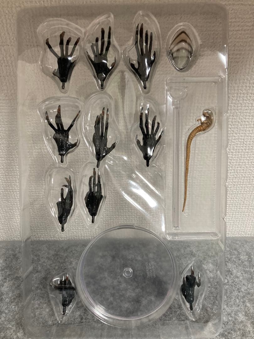 ネカ　NECA エイリアン　ロムルス　スコーチド　ゼノモーフ