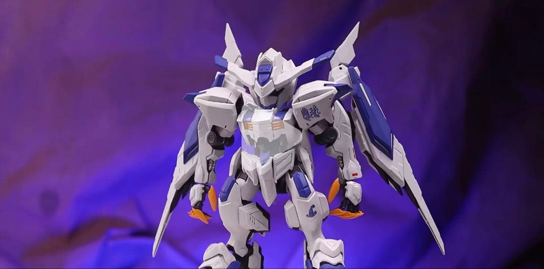 【海外製】バエル　バルバトス似　形態切替可 MGSD相当 組立式プラモデル 海外製】バエル バルバトス似 形態切替可 MGSD相当 発光 組立式