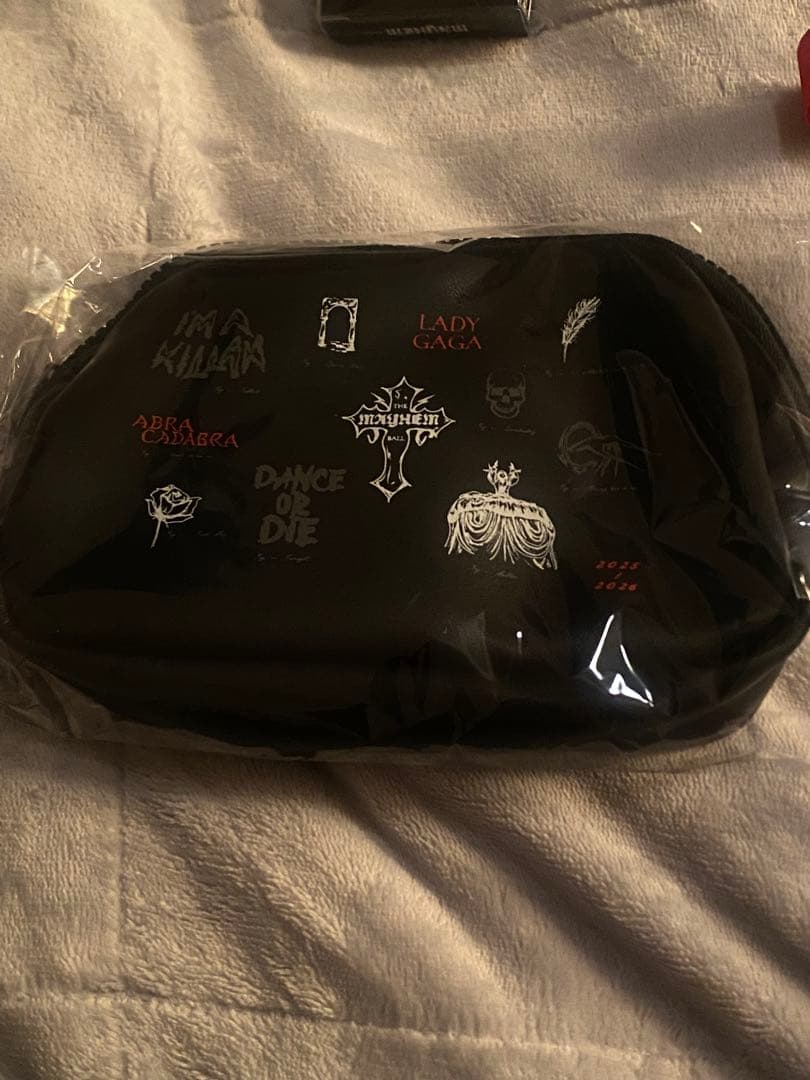 Lady Gaga VIP Gold Merch - 2026年　VIPギフト