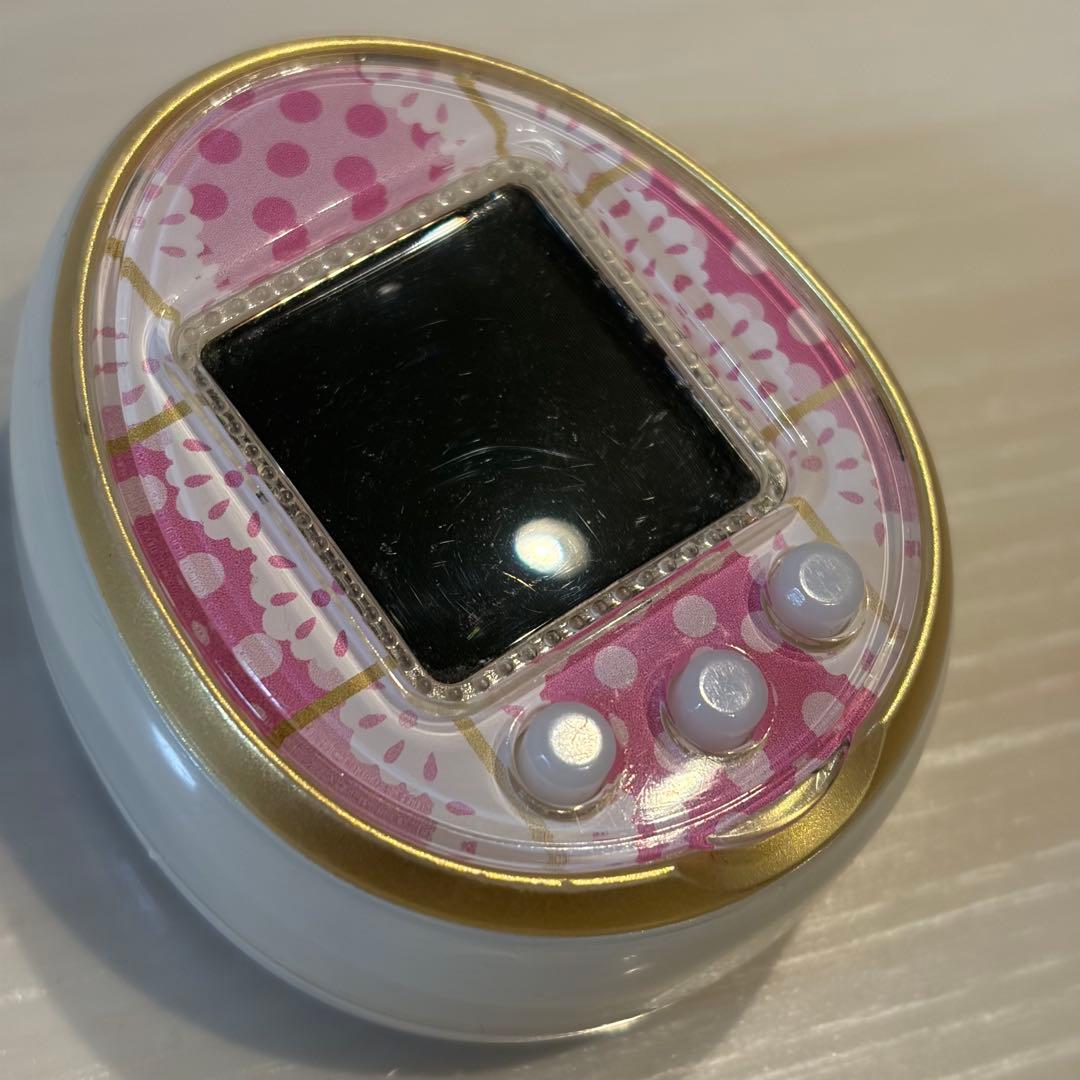 たまごっち 4U ホワイト 【ダウンロードアイテム有】