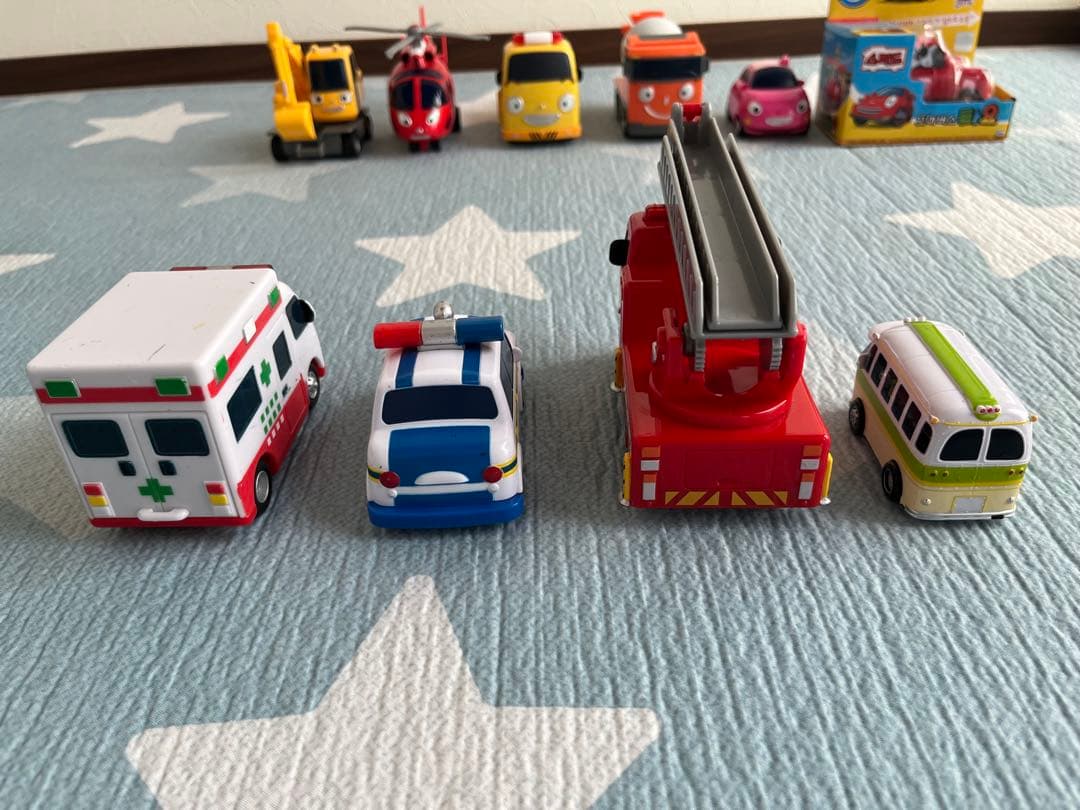 ちびっこバス タヨ 仲間達 アリス パット ハート スピーディー ポコ