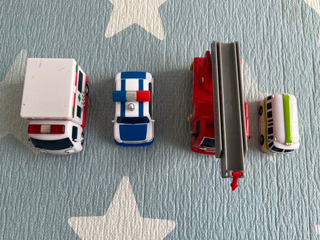 ちびっこバス タヨ 仲間達 アリス パット ハート スピーディー ポコ