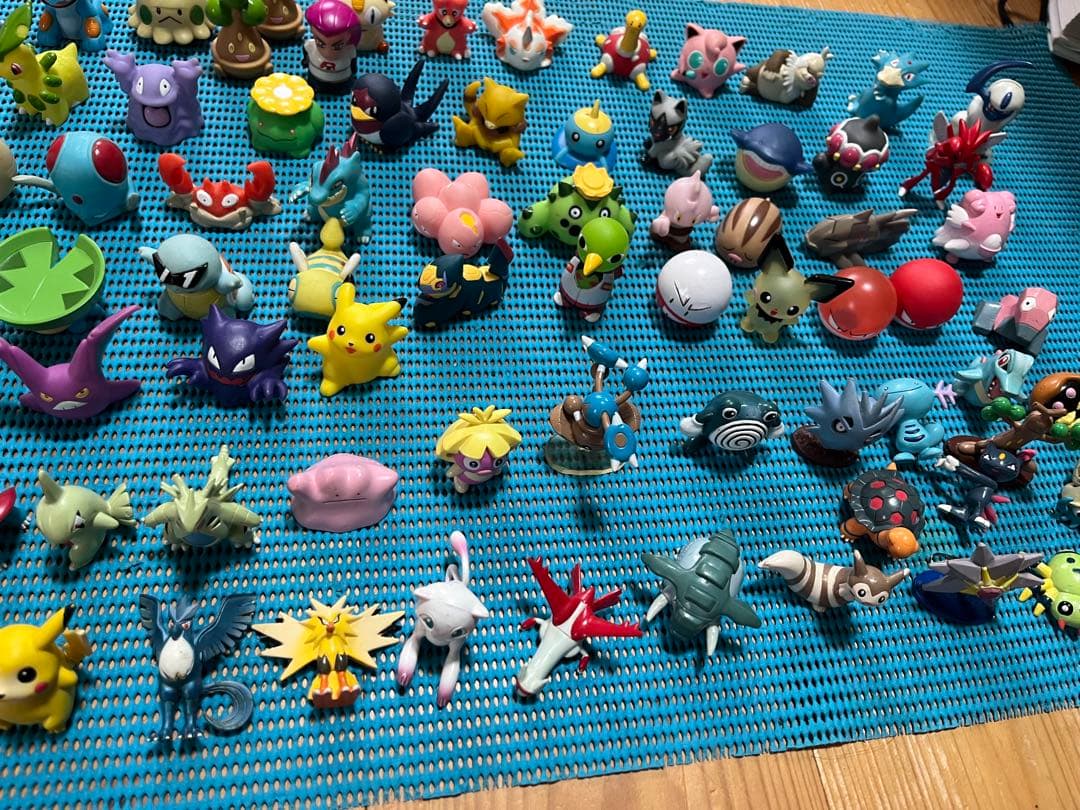 D*0様 希少品　ポケットモンスター　モンコレ　指人形　100体以上 初期、レア