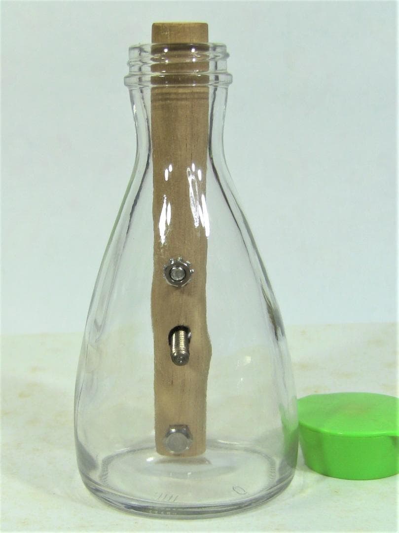 醤油挿し緑1 瓶知恵の輪 SN0031