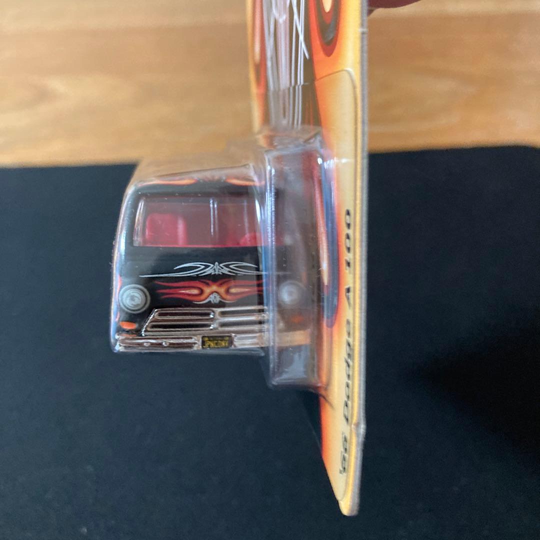 Hot Wheels '66 Dodge A100 限定モデル 2011年製
