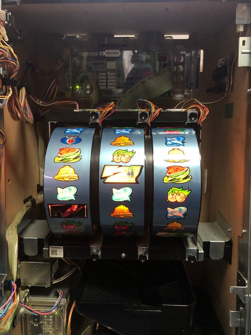 ⚠︎説明文必読⚠︎ パチスロ　エウレカセブン　パラダイス　実機+付属品(送料込)