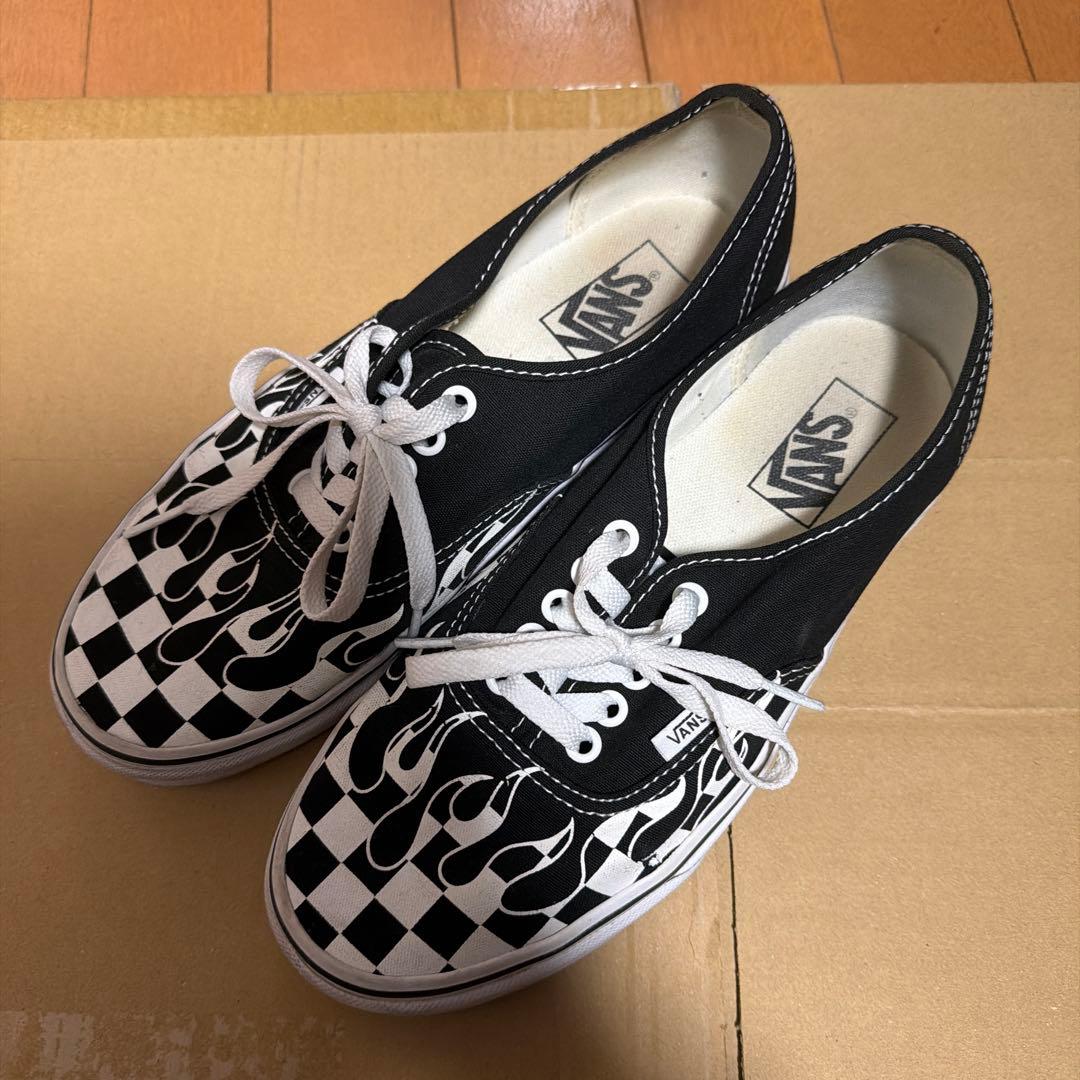 靴 vans authentic checker flame Vans Authentic Checkerboard Flame #MOXOF | MOXOF BLOG