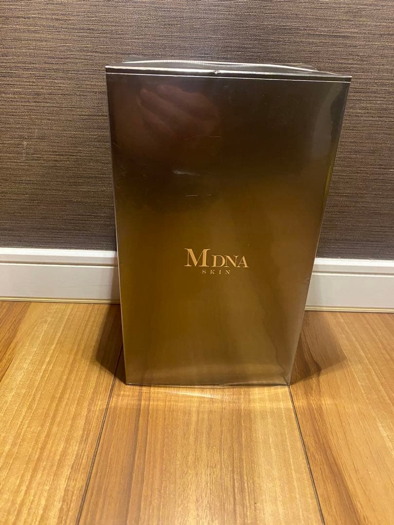 新品未開封｜MTG｜マドンナスキン｜美顔ローラー｜オニキスブラック｜リファ オニキスブラック（美容ローラー） | MDNA SKIN