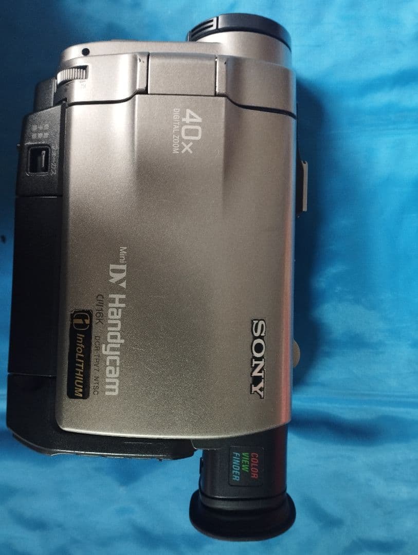 ソニー ミニ DVカメラ DCR-TRV7 DV端子からダビング◎ 本体のみ - メルカリ