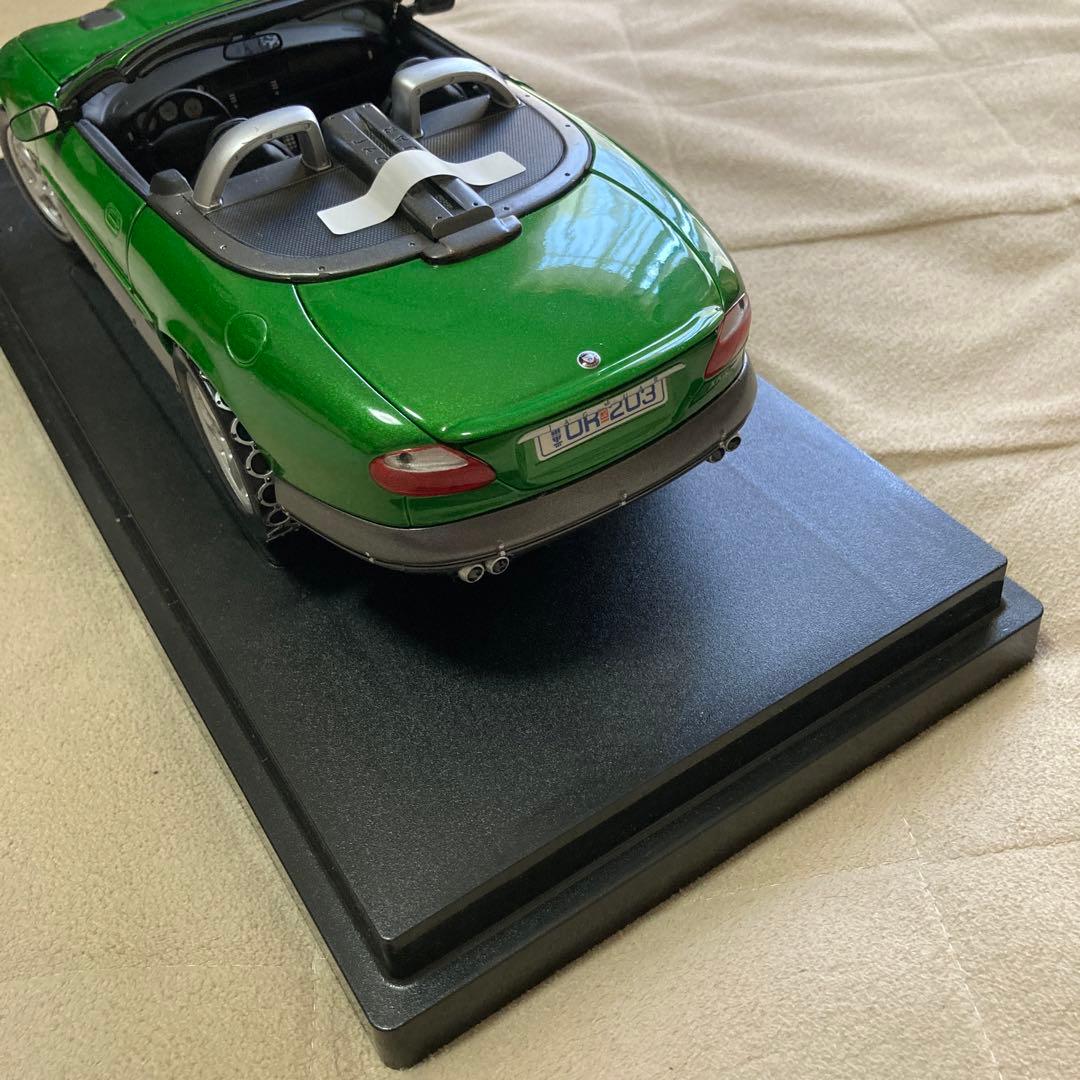 007 ダイアナザーデイ ボンドカー 1/18 ミニカー ジャガー - メルカリ