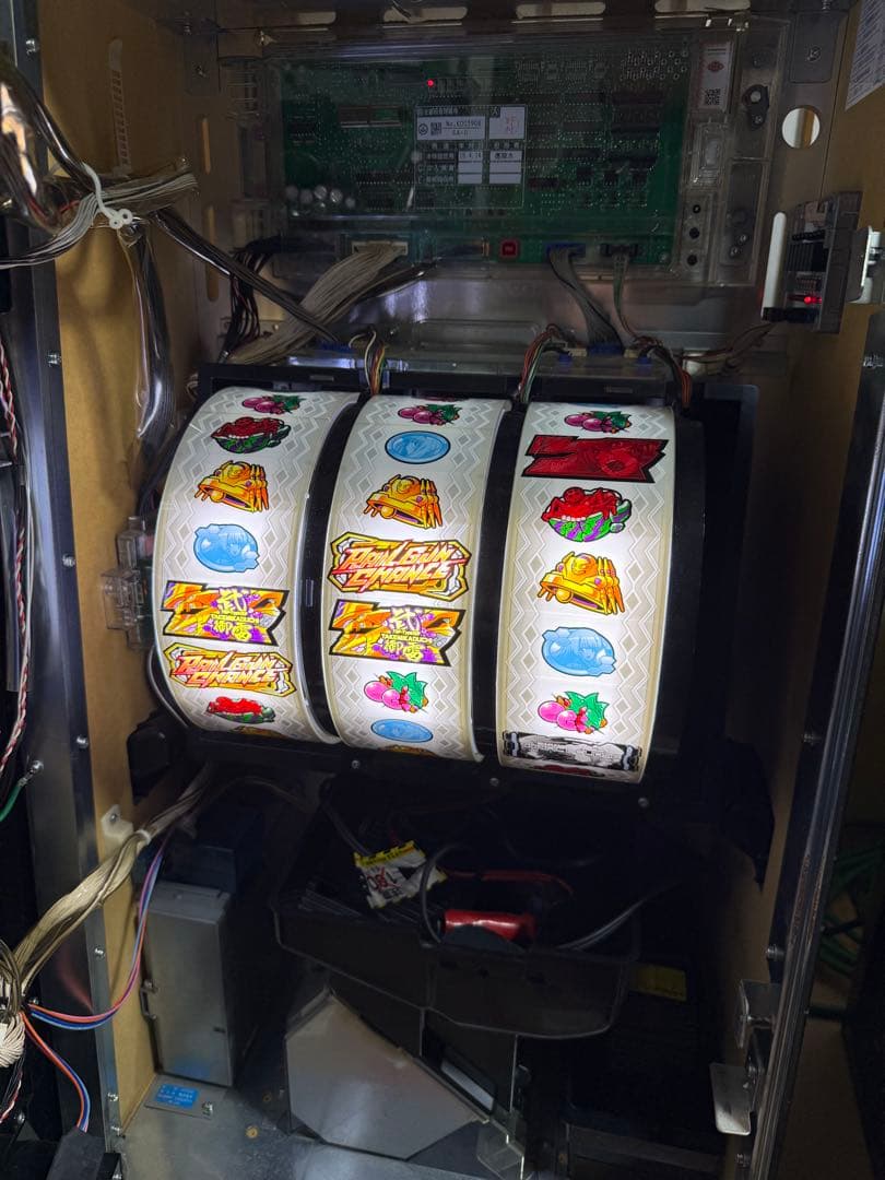 【にくにく】　トータルイクリプス　実機