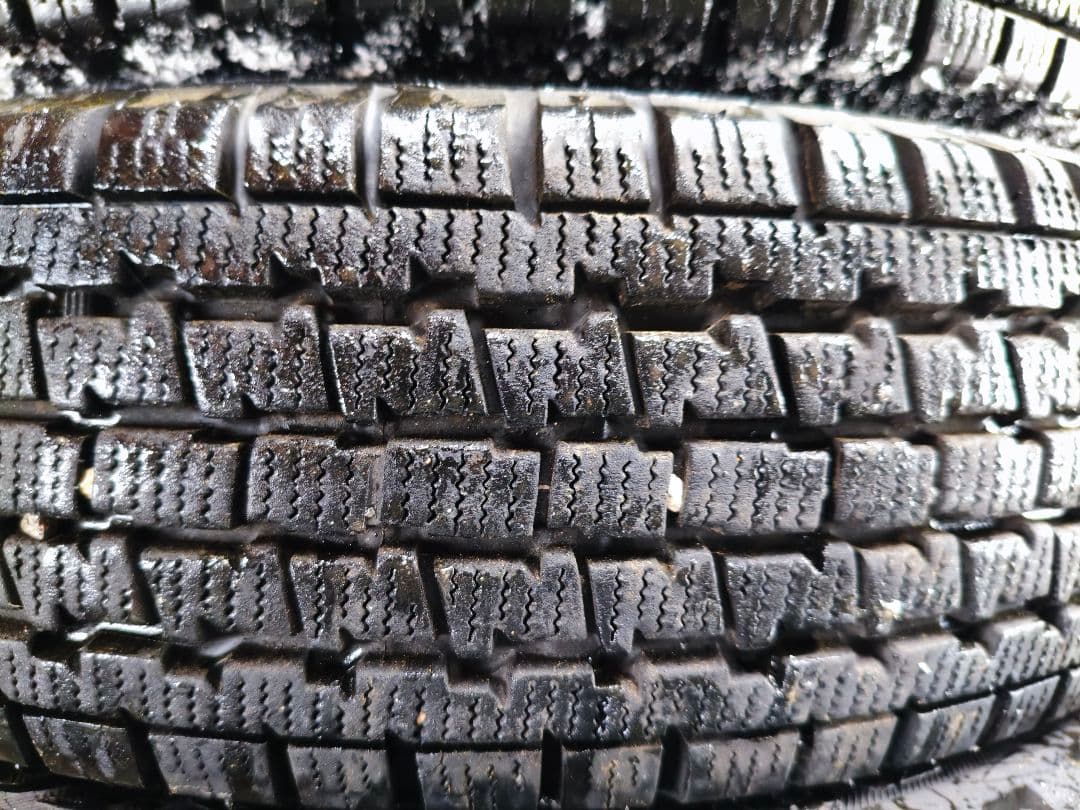 145/80/R12 80/78N W300 /BS 4本 スタッドレスタイヤ