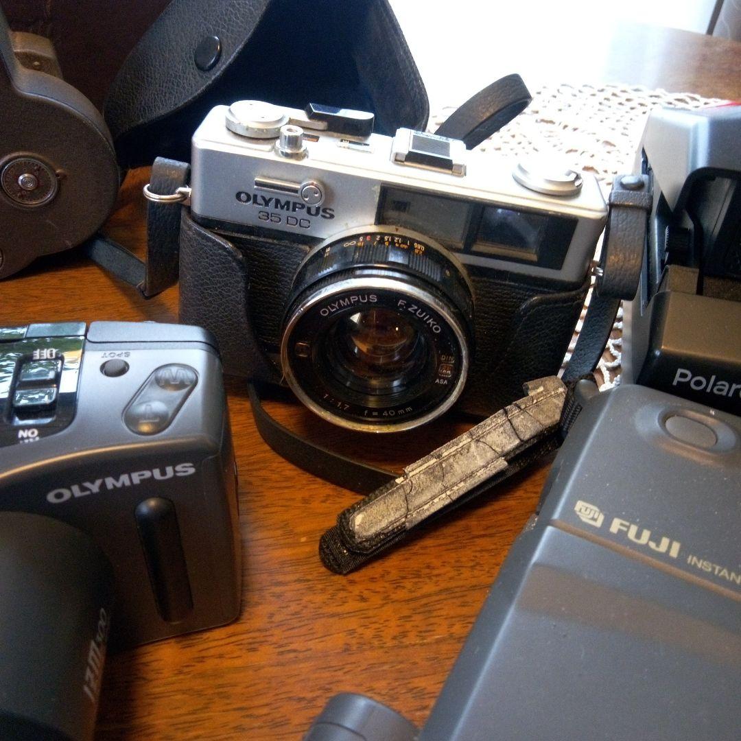 8ミリ、オリンパスカメラ2、ポラロイド2