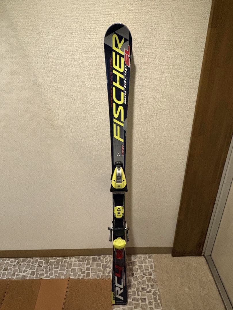 Fischer ジュニア用SL板135cm FISCHER（フィッシャー） スキー板 キッズ ジュニア 2025 RC4 WORLDCUP