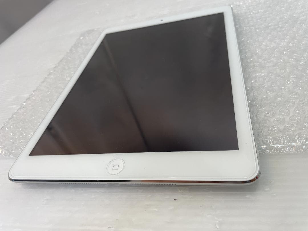 ☆状態〇☆ Apple iPad Air MD790J/A 64GB A1474 - メルカリ