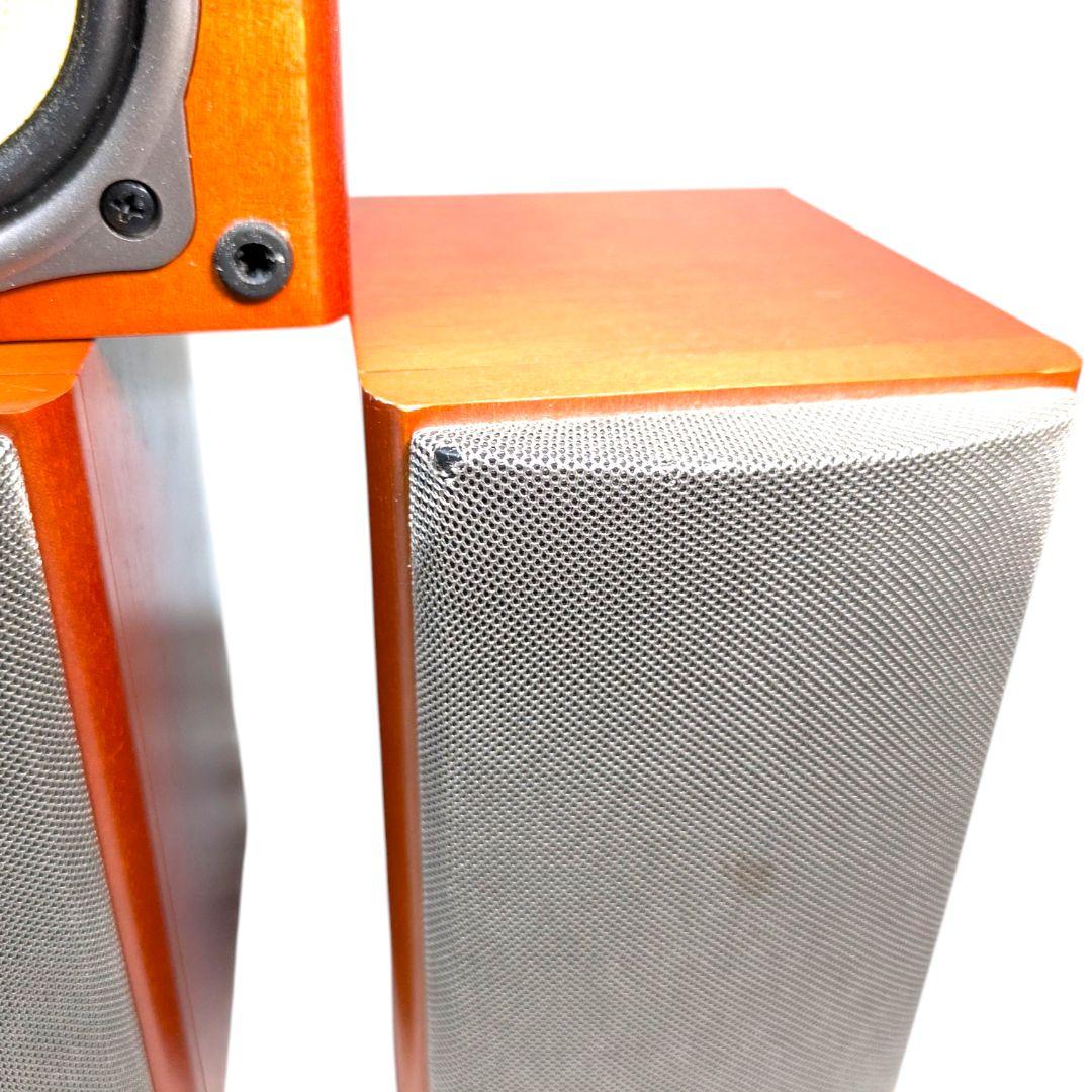 BASE-V20美しい木目デザインと迫力の重低音。お部屋が特別なシアター空間