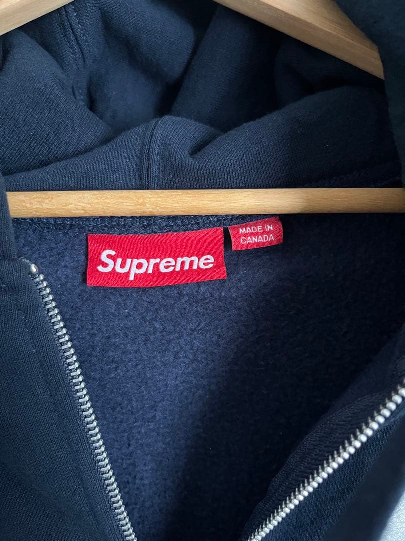 supreme なごみちゃん着用 ネイビー S刺繍 ジップパーカー sロゴ