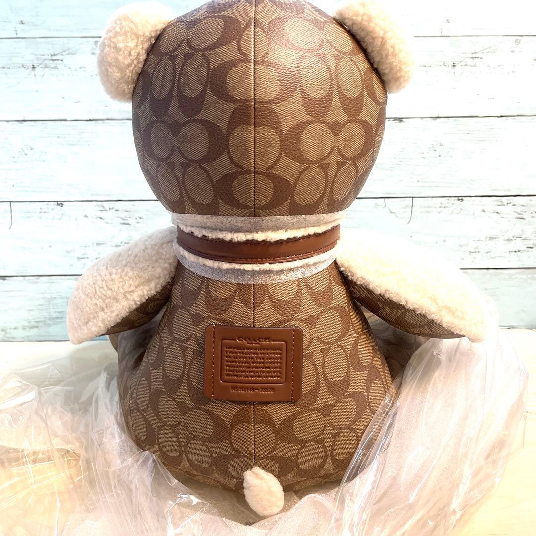 テディベア くま 超ビッグぬいぐるみ レザー 新品 ブランドプレゼント　コーチ