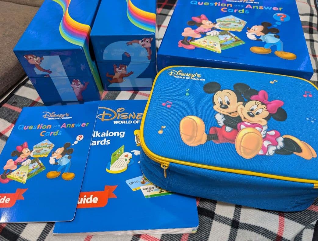 DWEディズニー英語 トークアロングカード Q＆Aカードセット - メルカリ