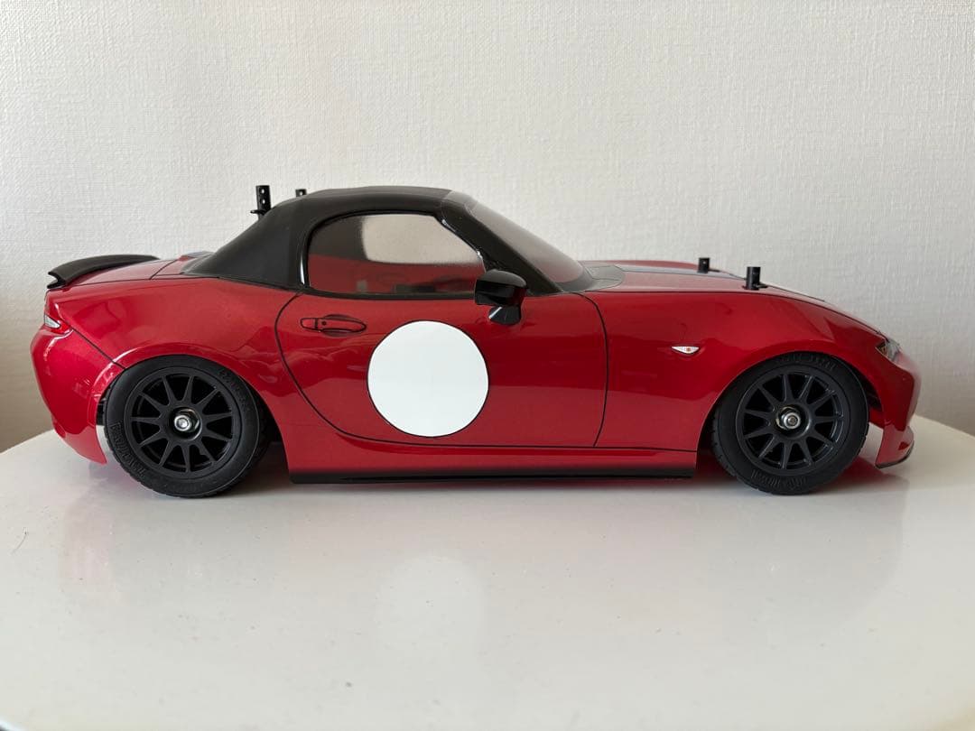 タミヤ1/10ラジコンカー ロードスター