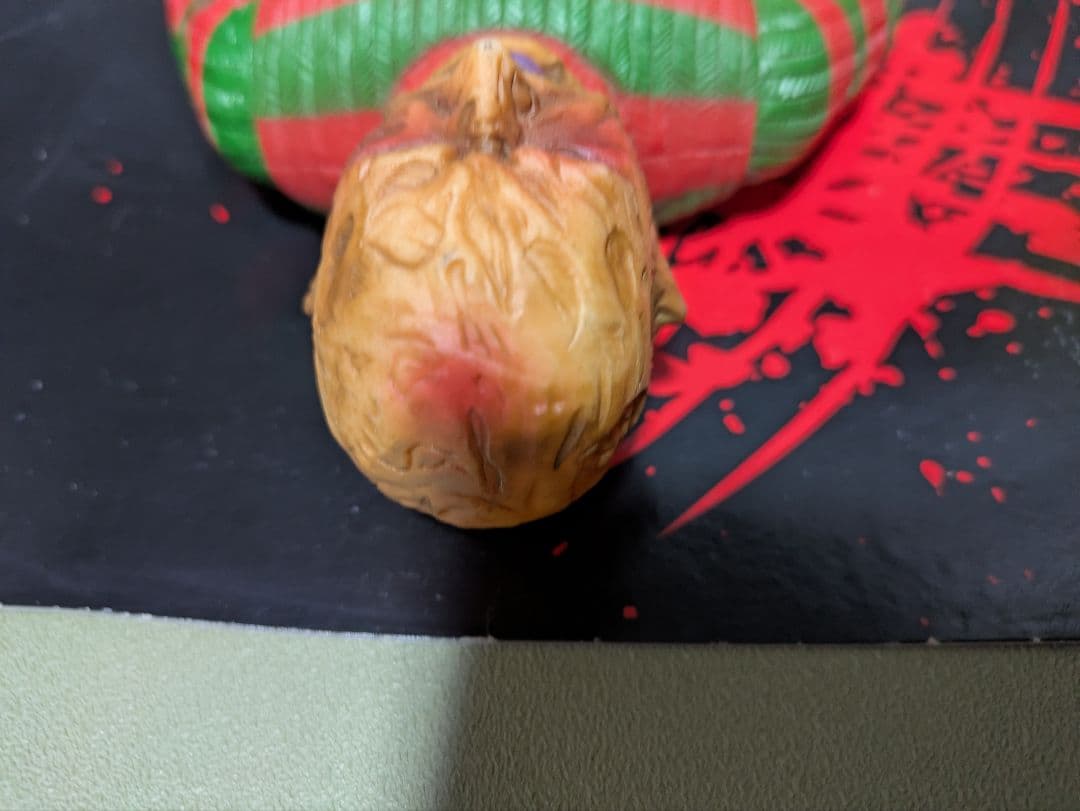 エルム街の悪夢　フレディクルーガー　ソフビ　フィギュア　１３日の金曜日