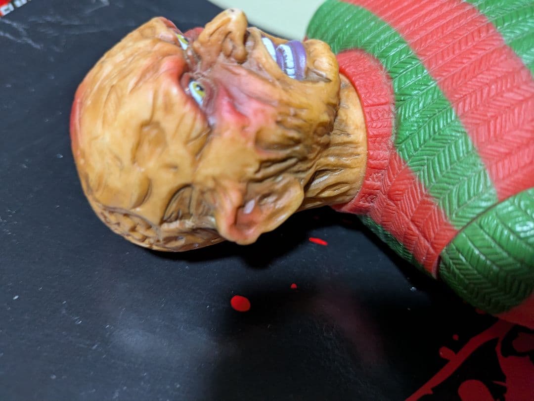 エルム街の悪夢　フレディクルーガー　ソフビ　フィギュア　１３日の金曜日