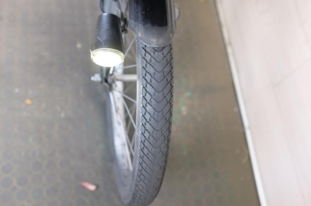 新基準　パナソニック ギュット 20インチ　3段　8.9Ah（5点灯）充電器あり