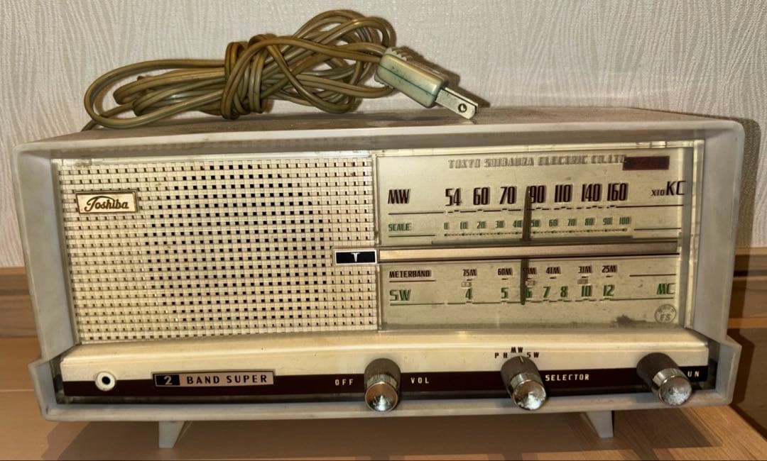 【昭和レトロ】東芝 真空管ラジオ かなりやFS 5UL-428【ジャンク扱い】 2026年最新】東芝ラジオ かなりやの人気アイテム - メルカリ