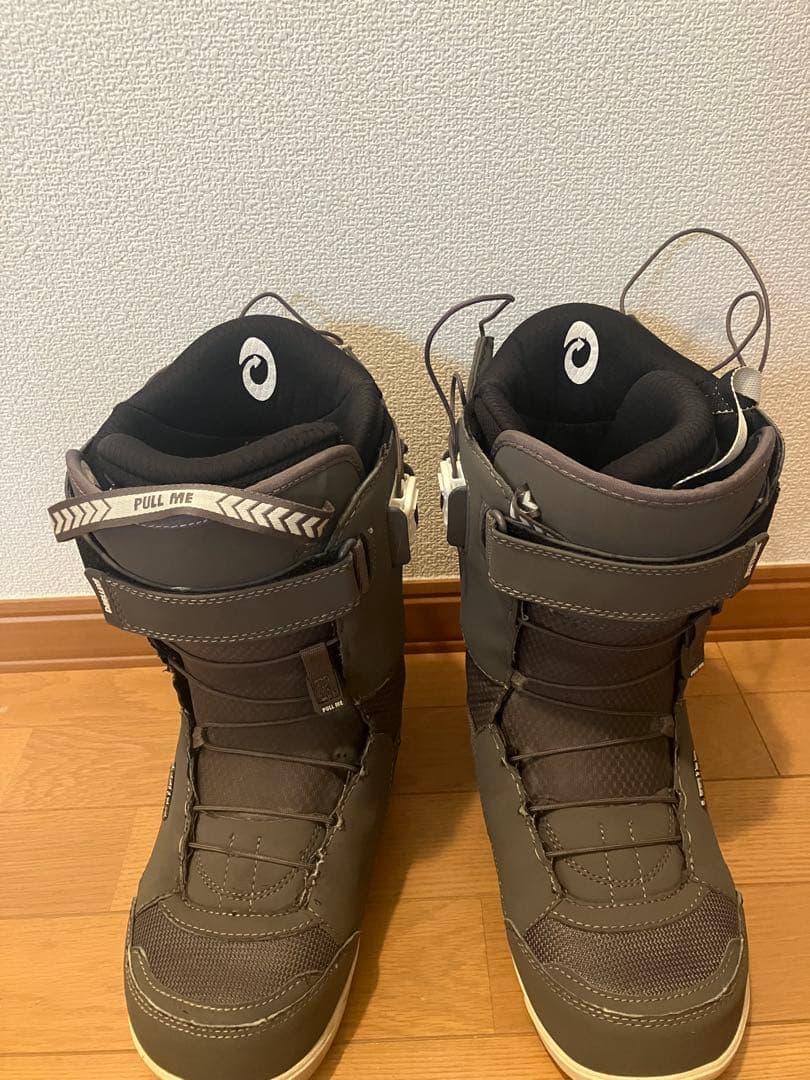 スノーボードブーツ　ディーラックスID 25.5cm