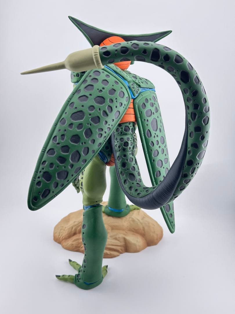 ZEEM】ドラゴンボールアライズ セル第1形態 特典「セルの卵」付属